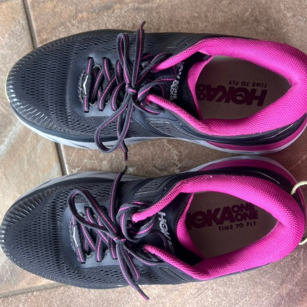 HOKA ONE ONE BONDI 7